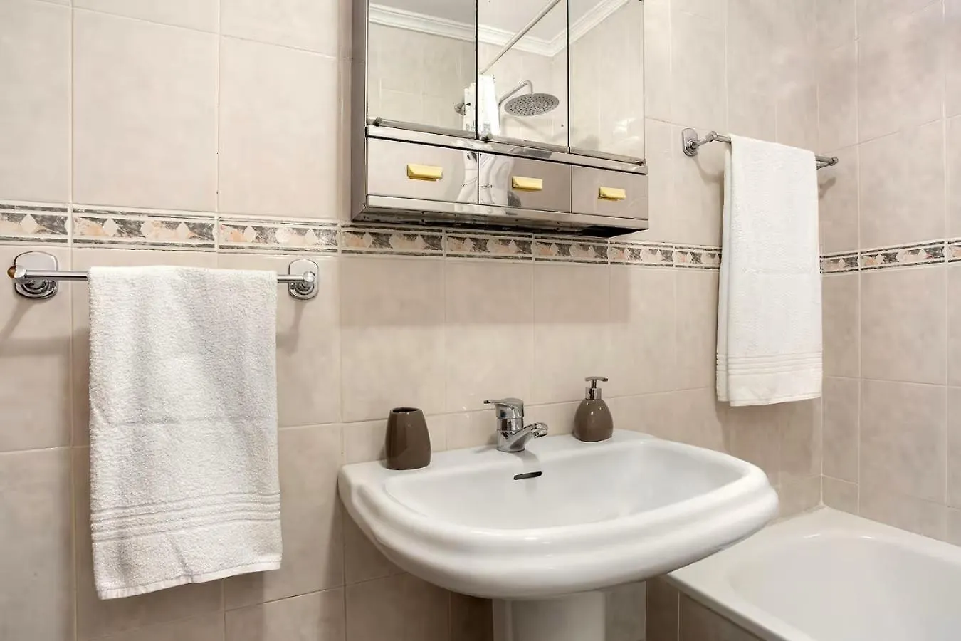 Apartament Madeira Funchal Gardens Portugalia